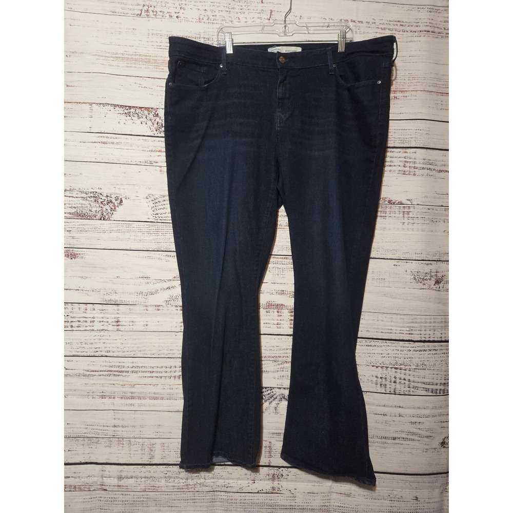 Signature by Levi Strauss Women 24W L Mid Rise Bootcut Jeans Dark Wash Western